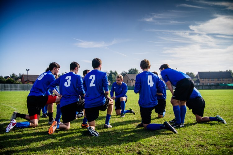 Activity-athletes-blue-262524